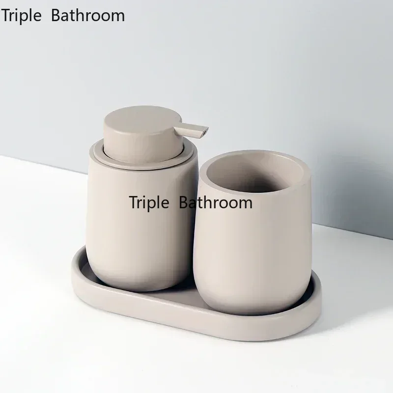 Home Essentials Bathroom Accessories - Żywiczna balsam w butelce kubek do